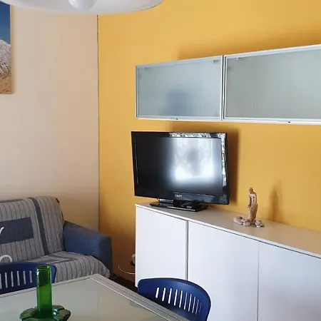 R11 - Con Ampio Terrazzo *