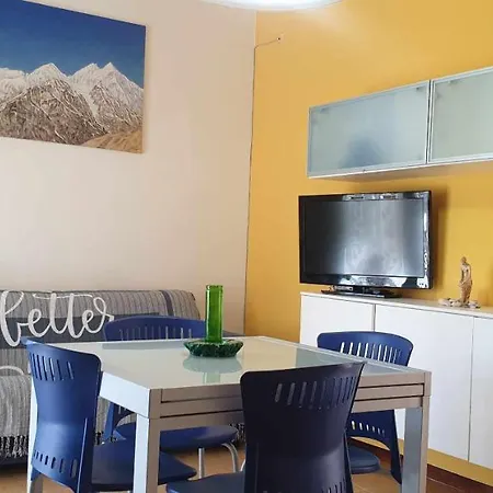 アパート R11 - Con Ampio Terrazzo マルチェッリ